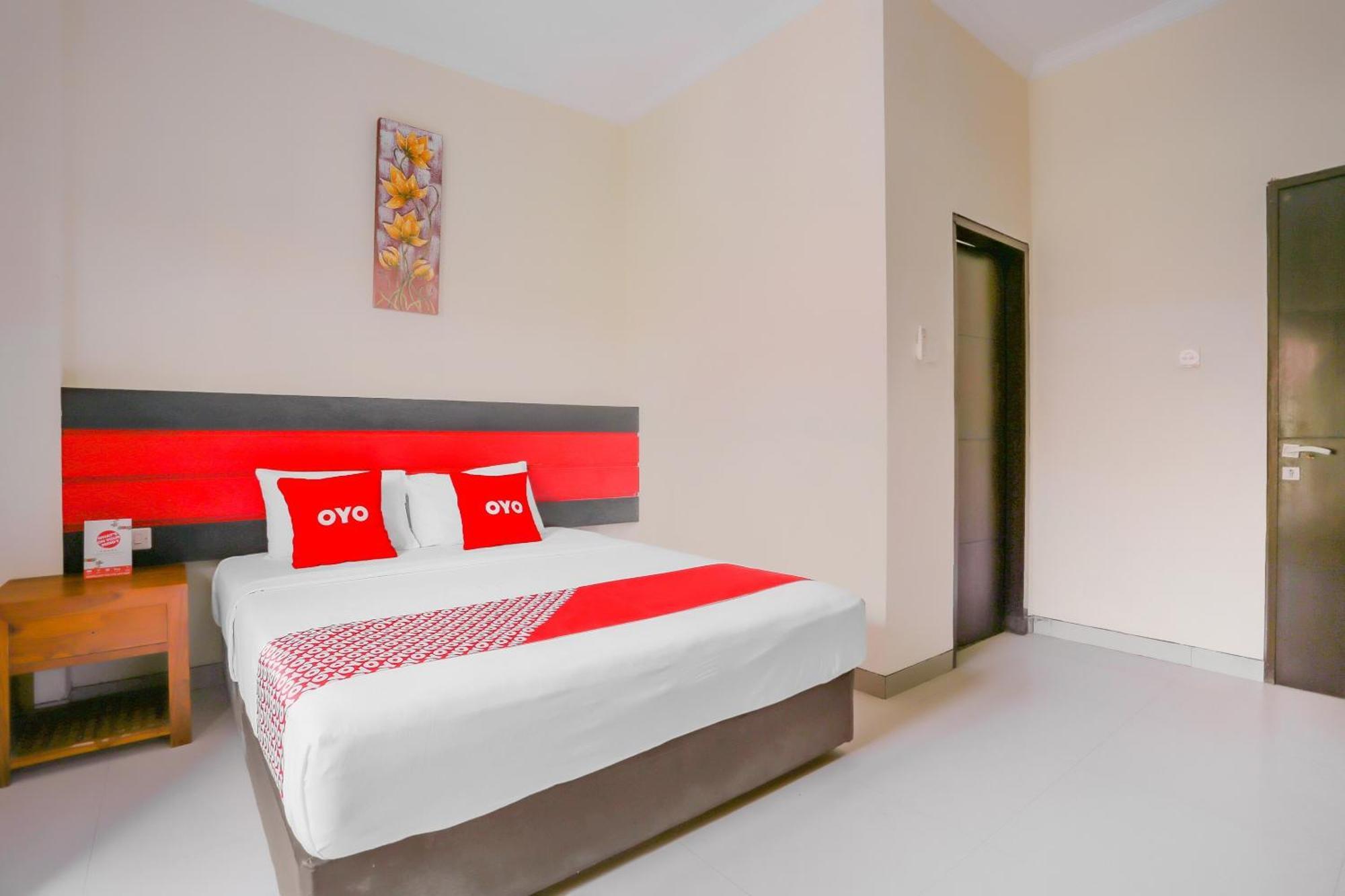 קוטה לומבוק Oyo 4012 Ari Beach Inn מראה חיצוני תמונה